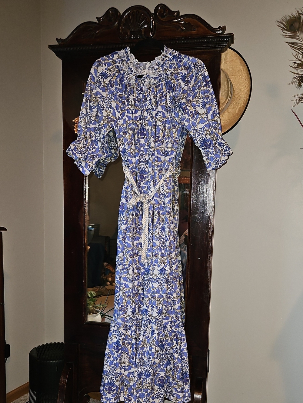Blank Apparel Bue Floral Maxi Dress With Woven Belt